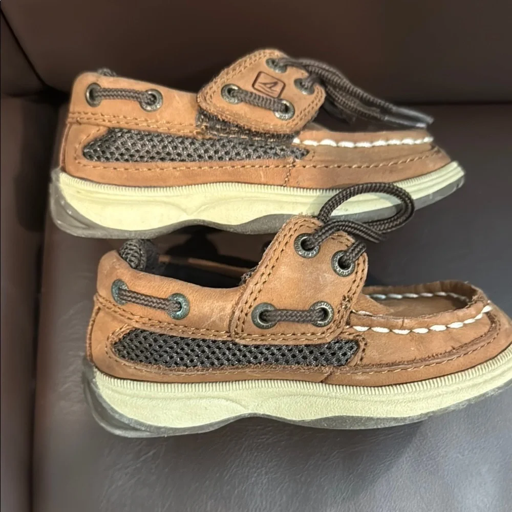 Sperry Brown Moccasins with Nautical Design